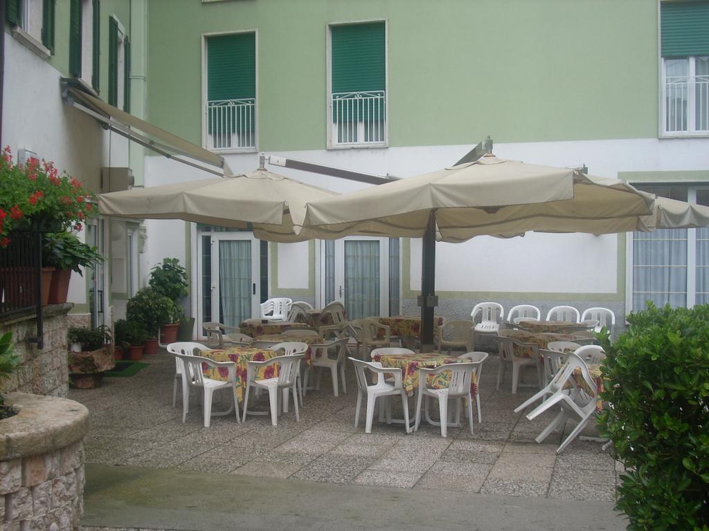 Hotel Concordia Levico Terme Exterior photo